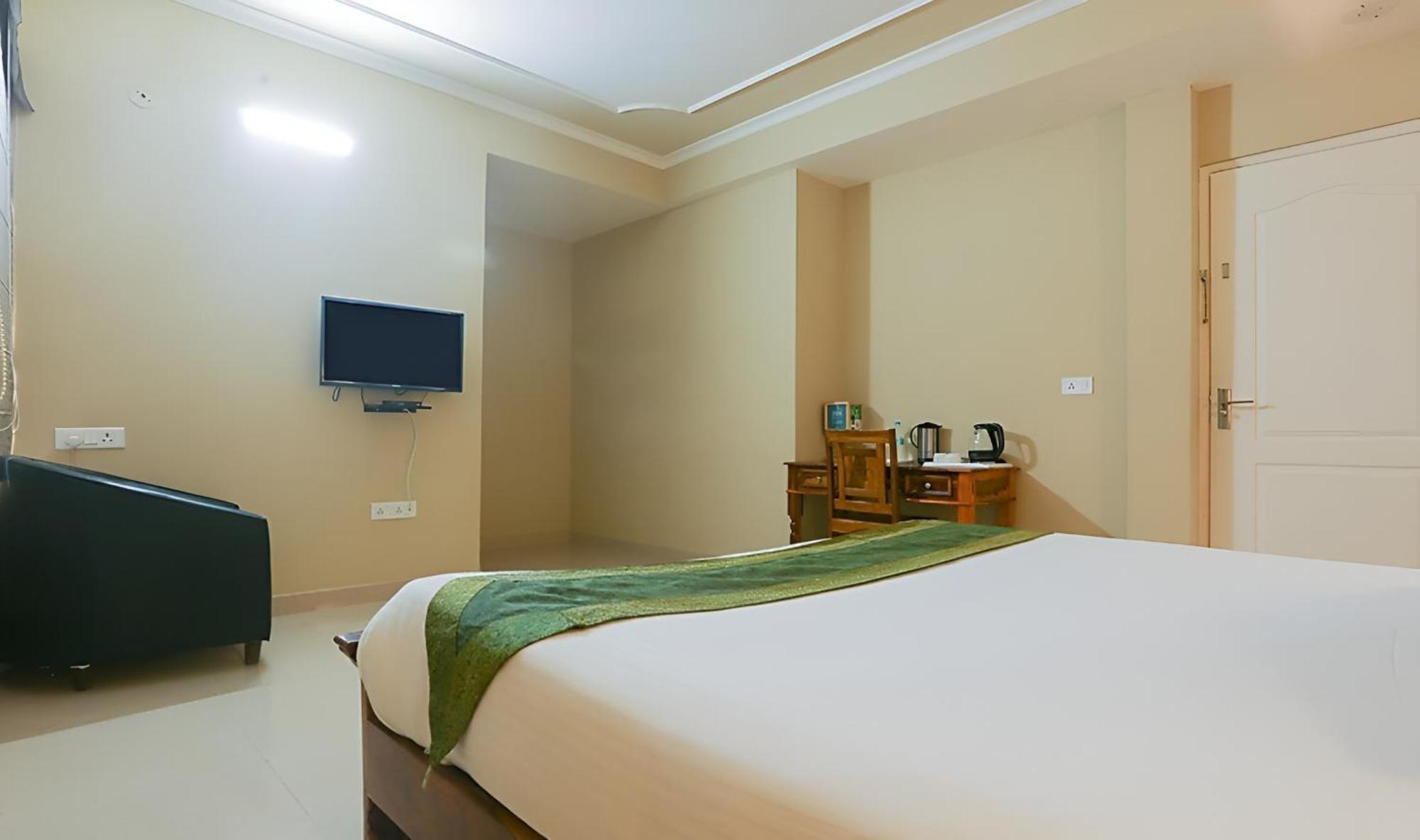 Treebo The Anchorage Malviya Nagar Hotel Jaipur Exterior photo